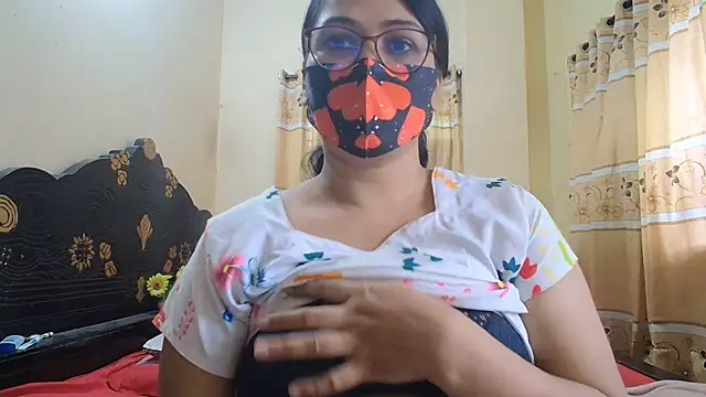 Snapshot of Elena_cruz5 chatting on 07/09/26, 03:40 Elena cruz5 online show from 07/09/26, 03:40