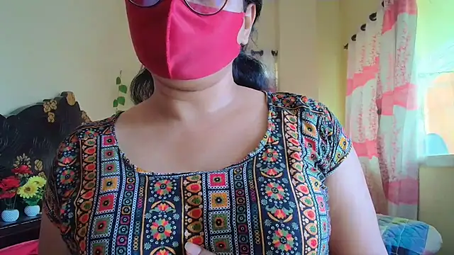 Elena cruz5 online show from 03/13/26, 06:29