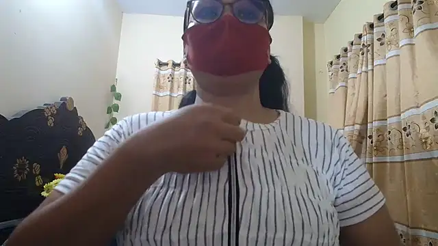 Elena cruz5 online show from 04/15/26, 02:21