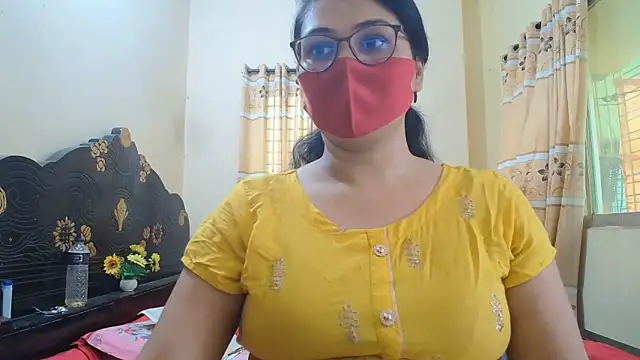 Snapshot of Elena_cruz5 chatting on 06/16/26, 07:52 Elena cruz5 online show from 06/16/26, 07:52