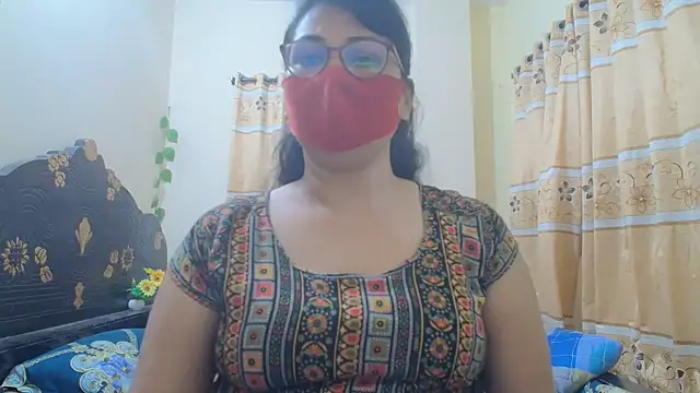 Elena cruz5 online show from 03/25/26, 07:02