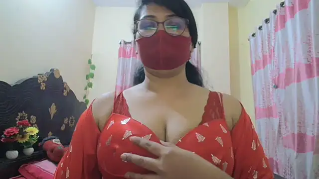 Elena cruz5 online show from 03/13/26, 06:35