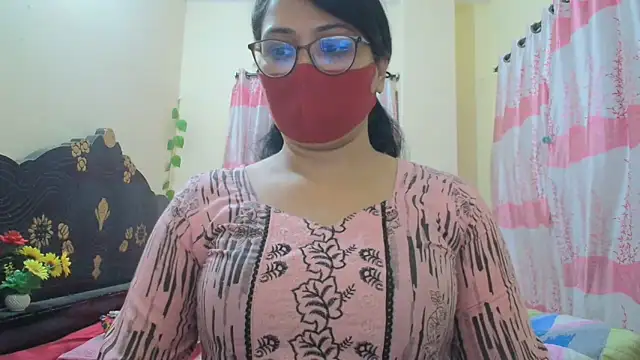 Elena cruz5 online show from 03/04/26, 07:54