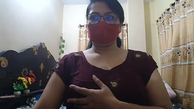 Elena cruz5 online show from 04/08/26, 02:51