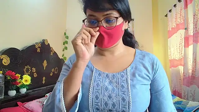 Elena cruz5 online show from 02/11/26, 03:28