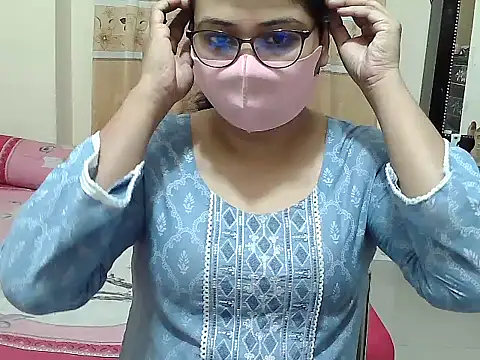 Elena cruz5 online show from 11/29/25, 05:57