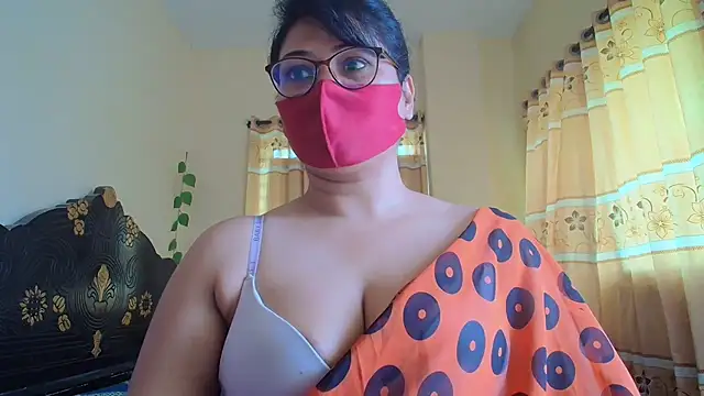 Elena cruz5 online show from 03/24/26, 06:35