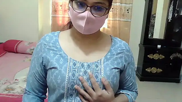 Elena cruz5 online show from 11/29/25, 02:01