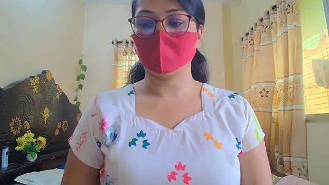 Snapshot of Elena_cruz5 chatting on 05/26/26, 03:48 Elena cruz5 online show from 05/26/26, 03:48