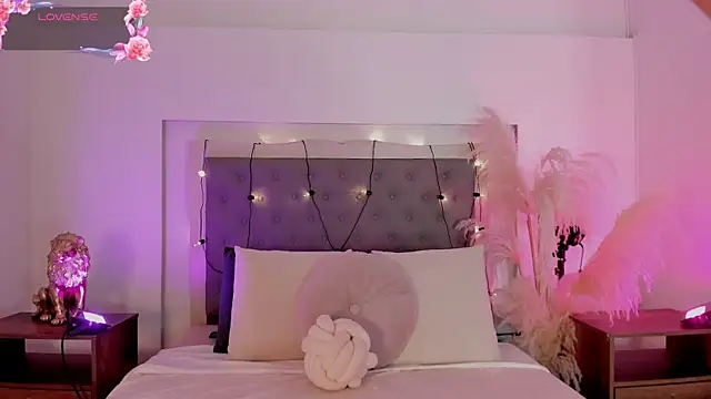 lea walkerr online show from 01/13/26, 07:40