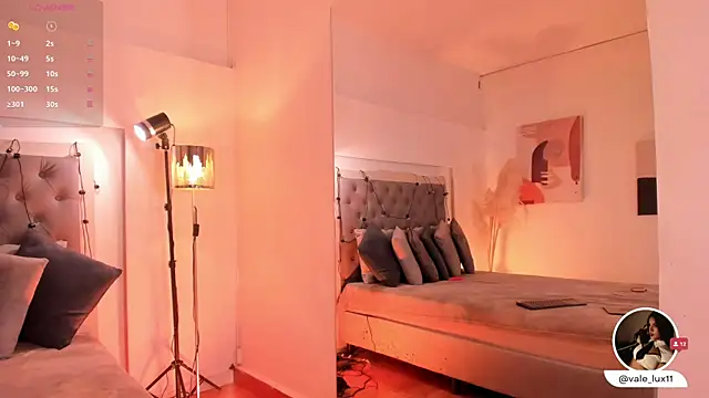 Vale Lux online show from 11/18/25, 04:16