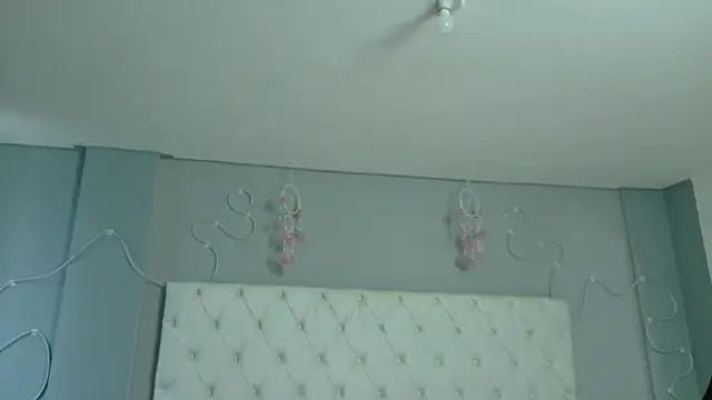 Emma visconti online show from 09/30/25, 12:33