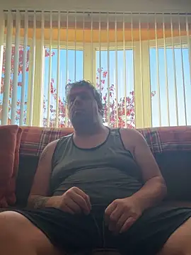 Stephanie1984 online show from 10/25/25, 12:28