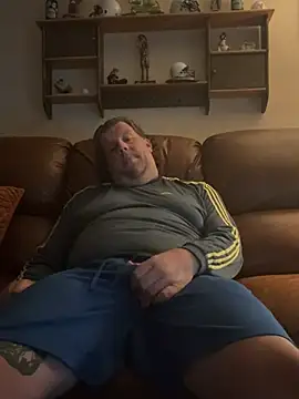 Stephanie1984 online show from 04/05/26, 02:35