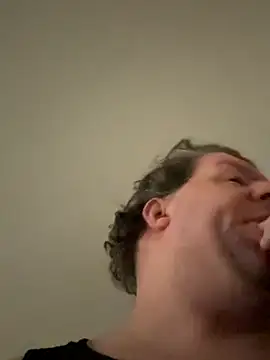 Stephanie1984 online show from 11/21/25, 12:48