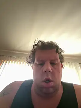 Stephanie1984 online show from 10/23/25, 12:04