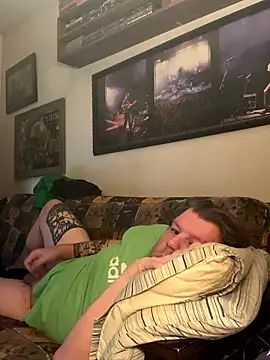 Snapshot of Stephanie1984 chatting on 01/17/26, 04:16 Stephanie1984 online show from 01/17/26, 04:16