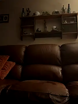 Stephanie1984 online show from 10/31/25, 12:18