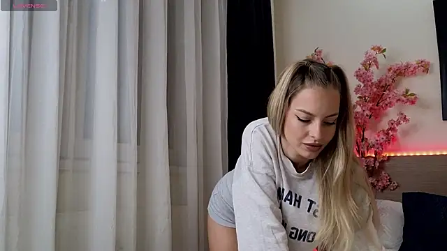 anexblondie online show from 11/09/25, 03:05