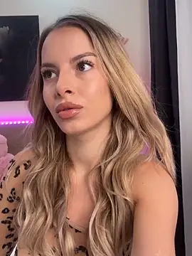 anexblondie online show from 11/17/25, 02:10