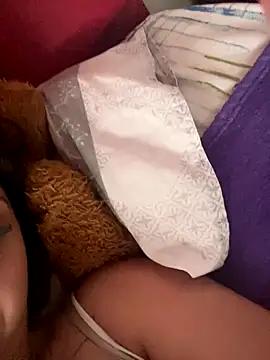 lulizoee online show from 12/22/25, 06:41