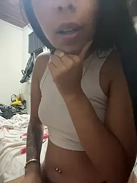 lulizoee online show from 02/05/26, 06:04