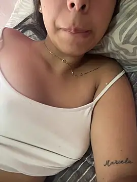 lulizoee online show from 02/25/26, 06:19