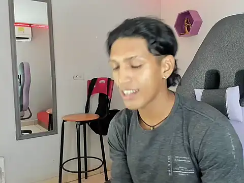 bull cam online show from 09/19/25, 08:24