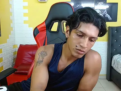 bull cam online show from 12/03/25, 01:39