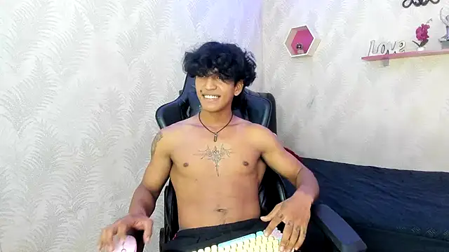 bull cam online show from 11/22/25, 07:13