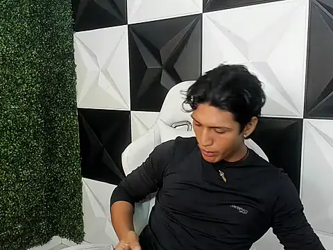 bull cam online show from 12/02/25, 02:01