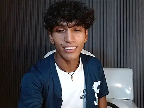 bull cam online show from 09/08/25, 04:06