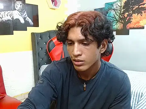 bull cam online show from 12/19/25, 02:52