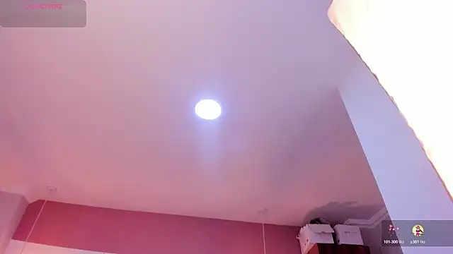 Mia Valentine  online show from 11/17/25, 07:29