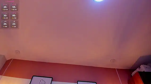 Snapshot of Mia_Valentine_ chatting on 12/20/25, 07:50 Mia Valentine online show from 12/20/25, 07:50