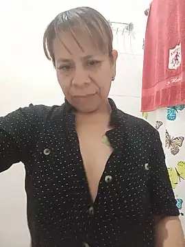 Snapshot of SofiaXDelRio chatting on 06/04/26, 01:43 SofiaXDelRio online show from 06/04/26, 01:43