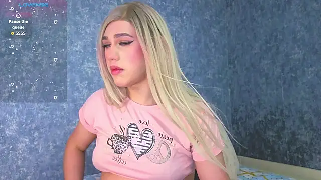 saraah queen1 online show from 03/04/26, 04:42