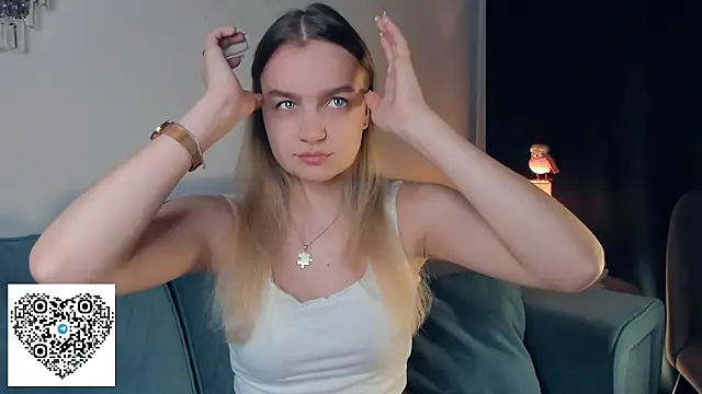 KerenFurguson online show from 10/19/25, 06:54