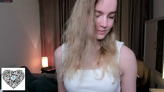 KerenFurguson online show from 10/08/25, 08:20