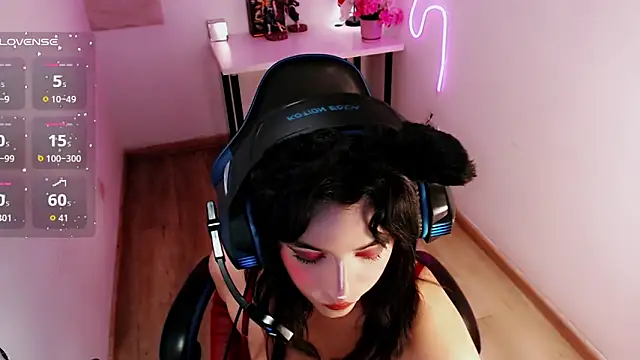 Lunyhose online show from 03/31/26, 09:50