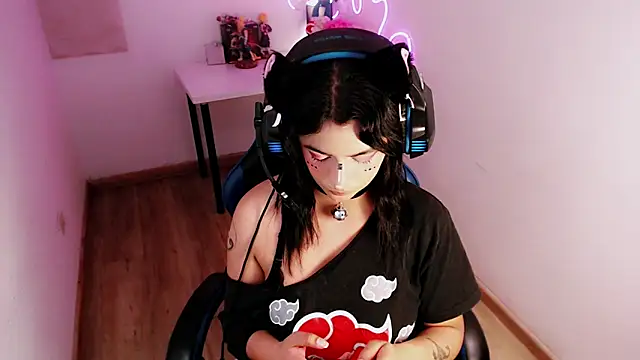 Lunyhose online show from 04/10/26, 09:33