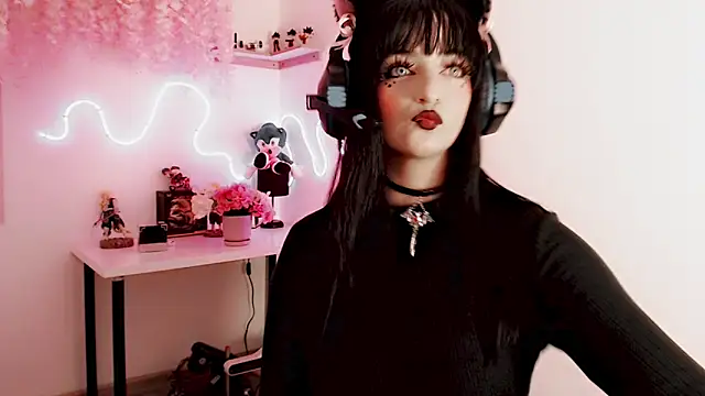 Snapshot of Lunyhose chatting on 01/07/26, 07:08 Lunyhose online show from 01/07/26, 07:08