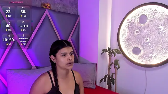 Miaa Rosse online show from 11/20/25, 11:33