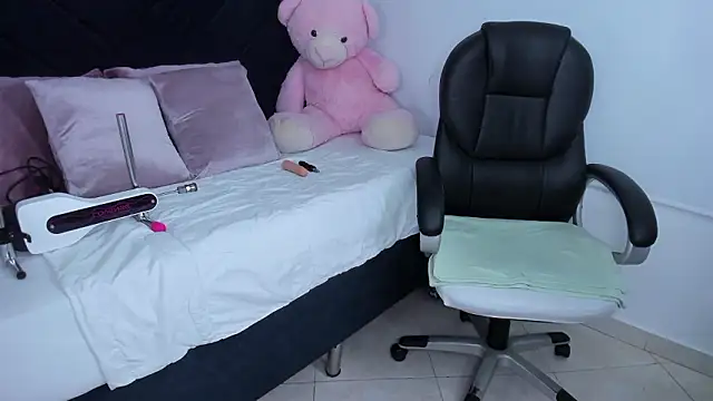 kate lua online show from 02/28/26, 01:22