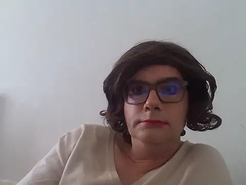 Nady79xxx online show from 12/17/25, 10:53