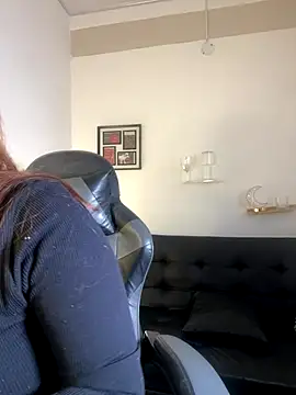 RedVelvet Dream online show from 11/18/25, 08:34