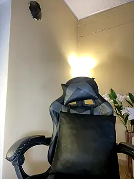 RedVelvet Dream online show from 11/28/25, 09:15