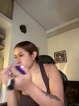 RedVelvet Dream online show from 11/13/25, 08:35