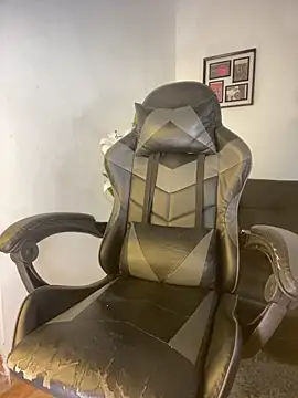 RedVelvet Dream online show from 11/22/25, 08:18