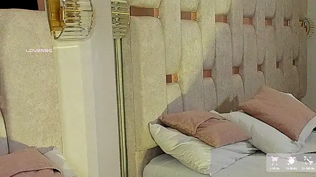 Snapshot of charlotte_line chatting on 12/16/25, 05:17 charlotte line online show from 12/16/25, 05:17